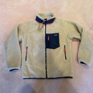 Patagonia Cream and Navy Fleece Jacket